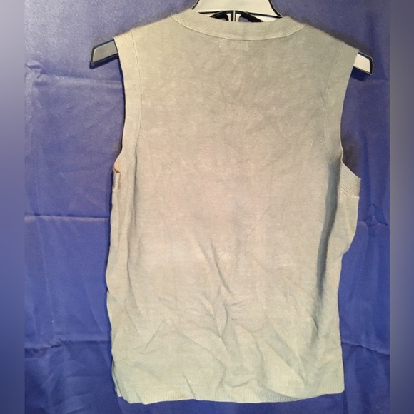 Charter Club Sleeveless top -NWT - Picture 2 of 3